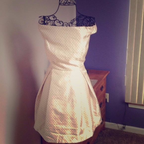 Modcloth Cream and Pink Polka Dot cocktail Dress - Picture 2 of 4
